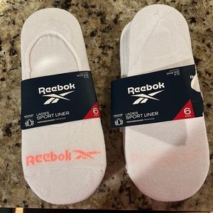 NWT Reebok no show socks